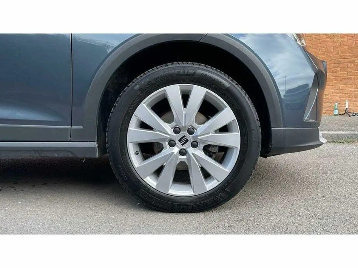 2021-seat-arona-10-tsi-xperience-dsg-big-4