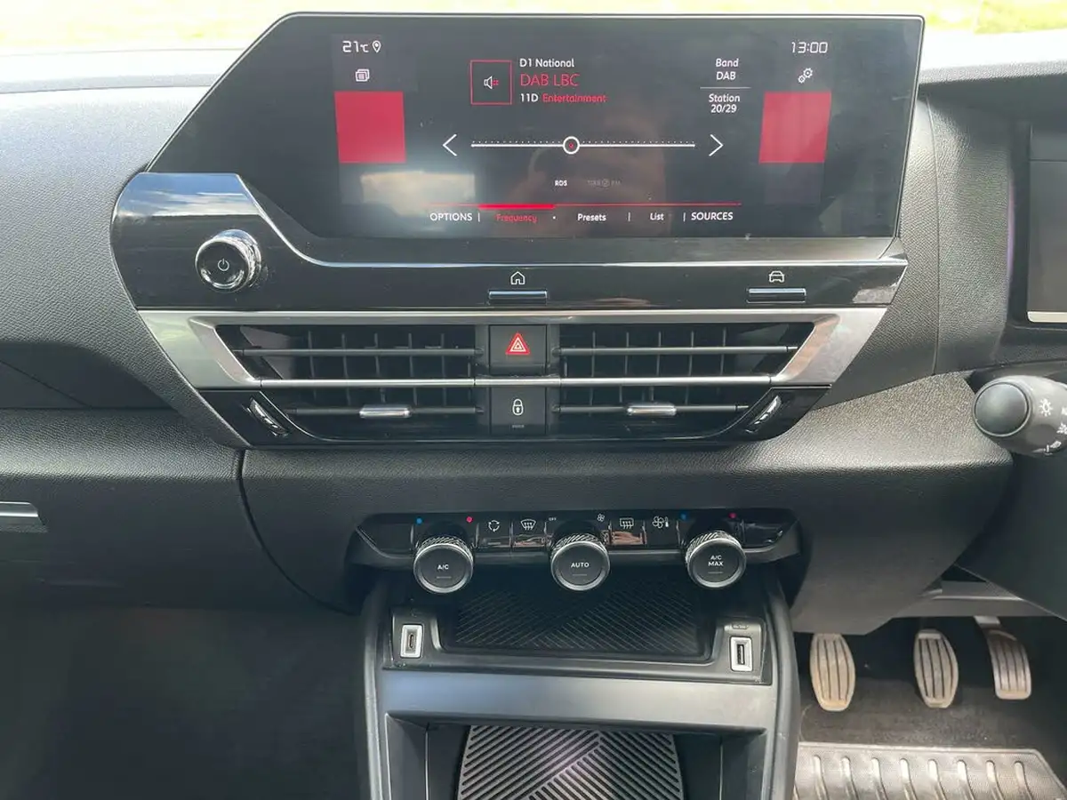 2021-citroen-c4-12-puretech-sense-plus-big-41