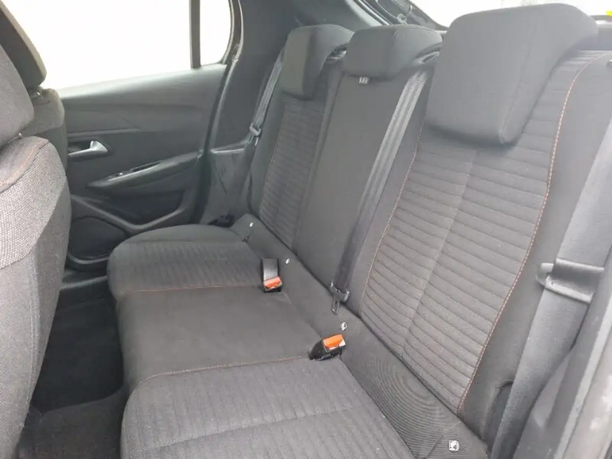 2022-peugeot-208-12-puretech-active-premium-75bhp-big-5