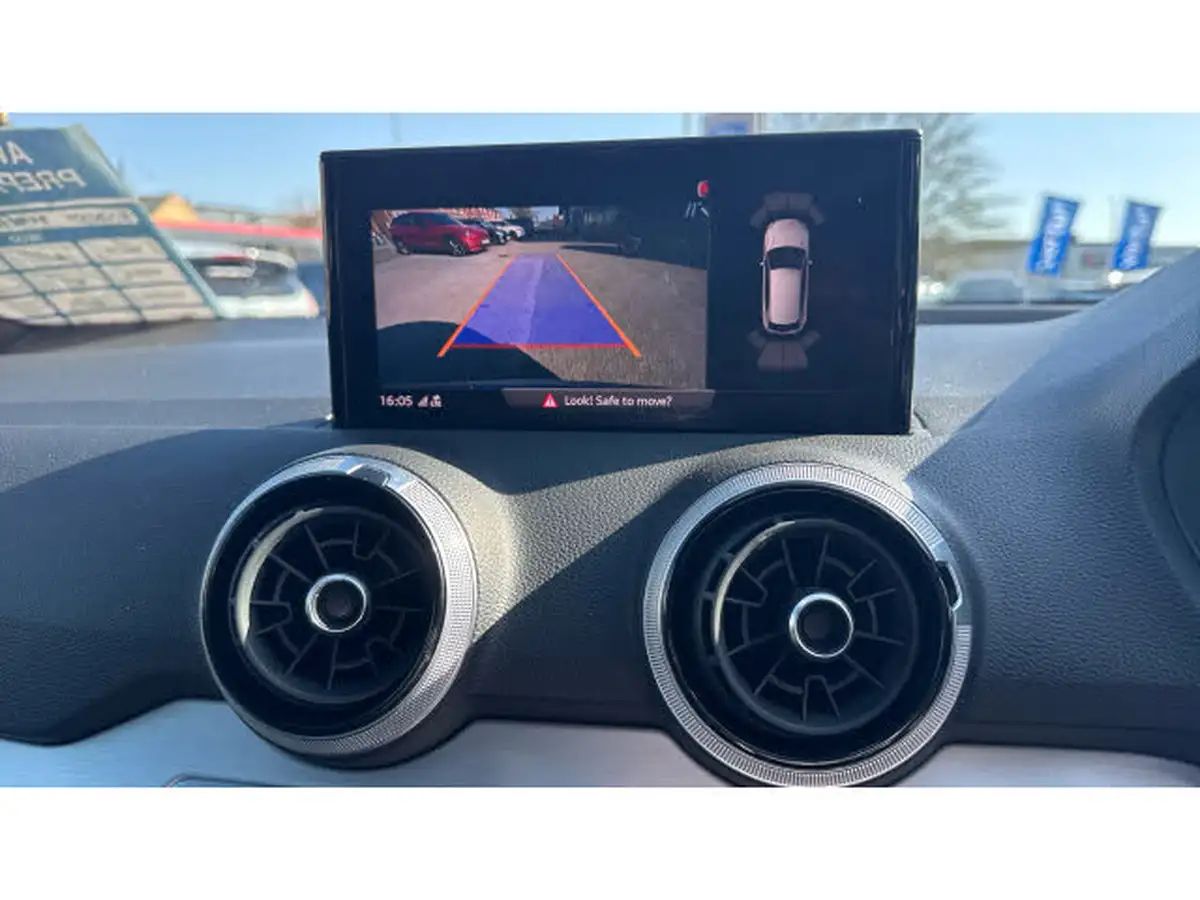 2021-audi-q2-15-35-tfsi-s-line-tronic-big-32