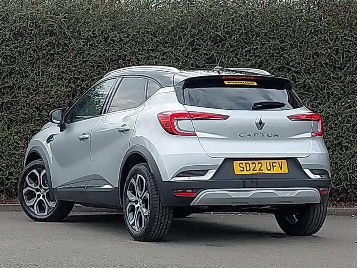 2022-renault-captur-13-tce-se-edition-edc-auto-big-1
