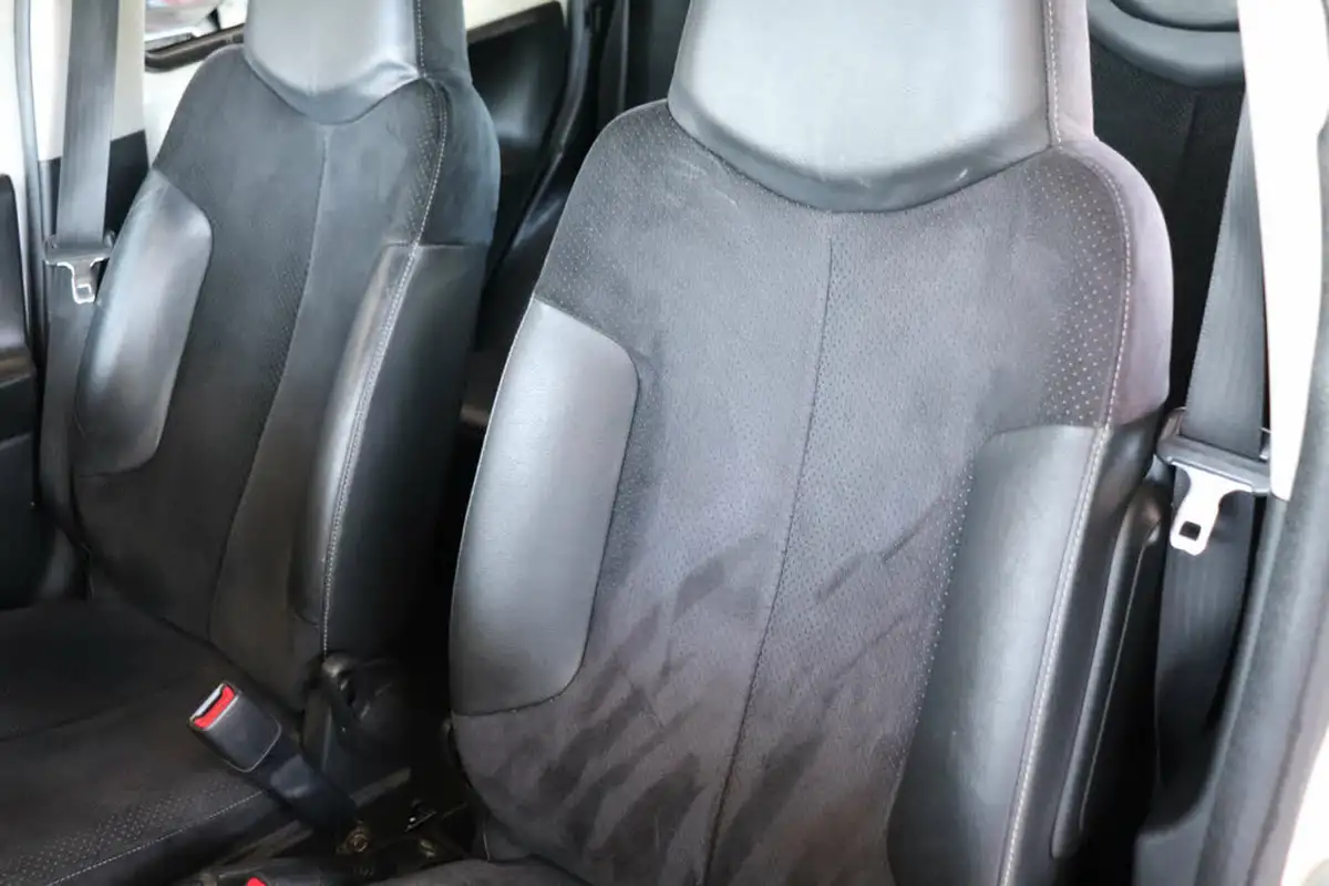 2013-toyota-aygo-10-aygo-ice-5d-big-34