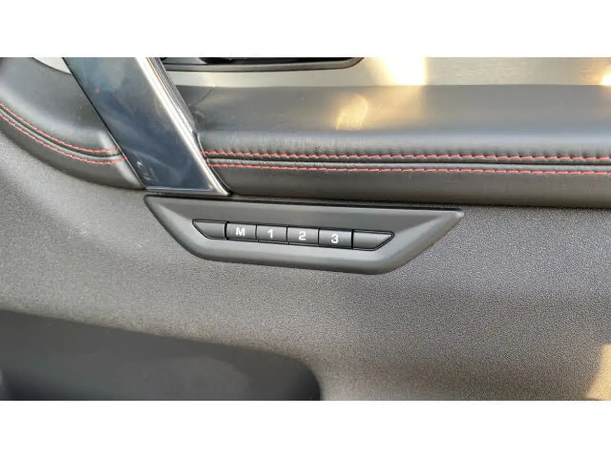 2021-land-rover-discovery-sport-20-d200-r-dynamic-hse-big-26