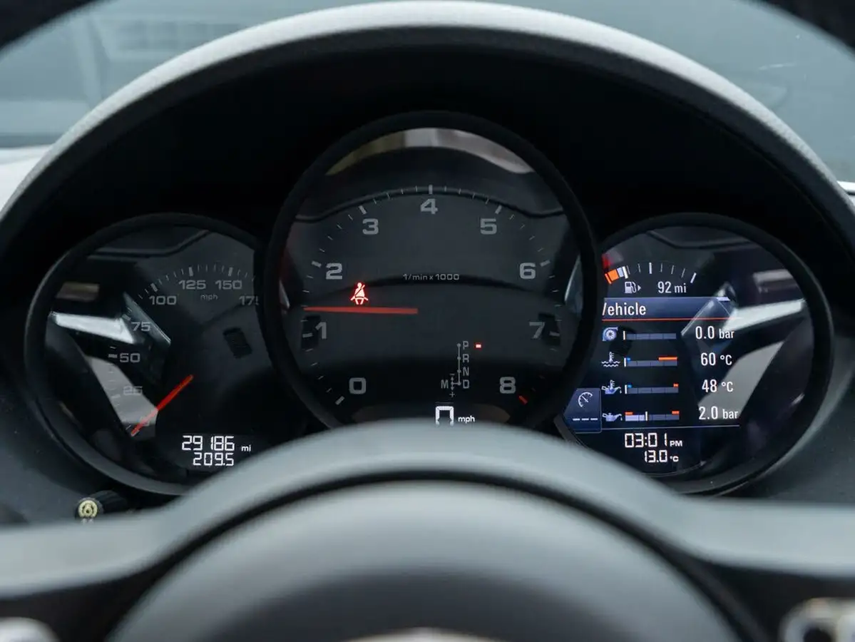 2019-porsche-cayman-718-20-cayman-pdk-big-15