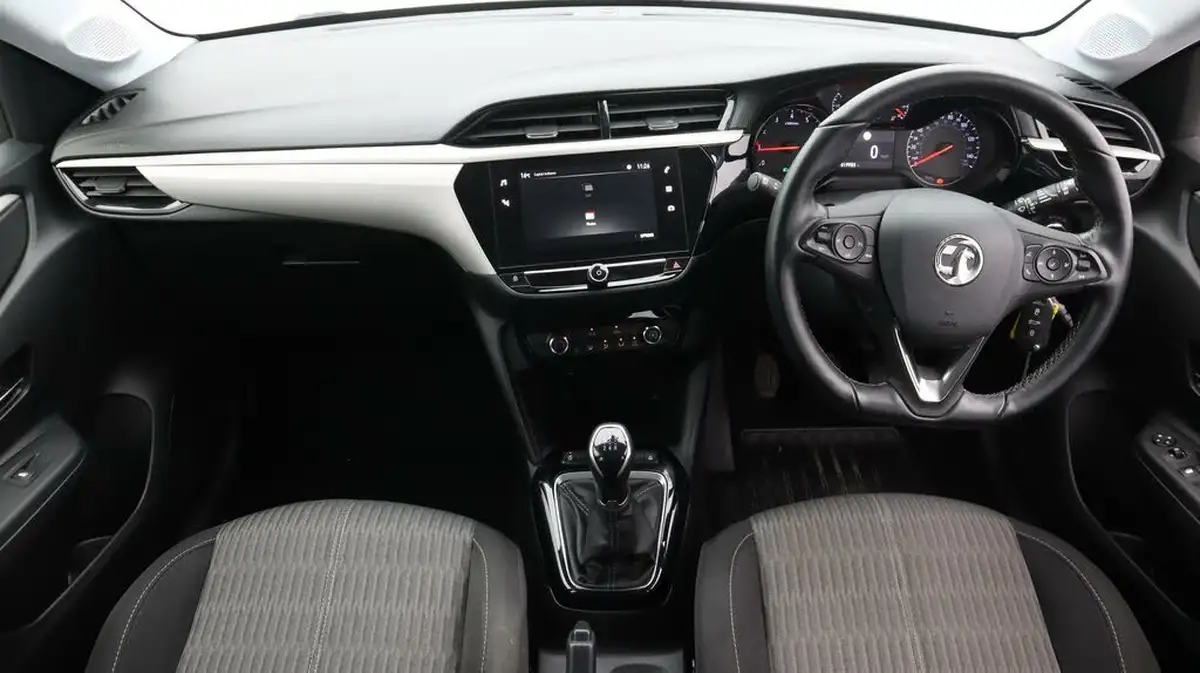 2022-vauxhall-corsa-12i-se-edition-big-13