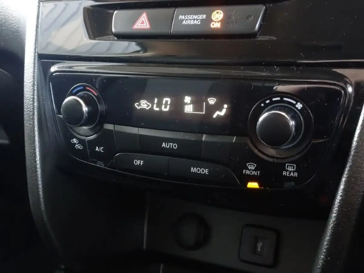 2017-suzuki-vitara-16-kuro-big-14