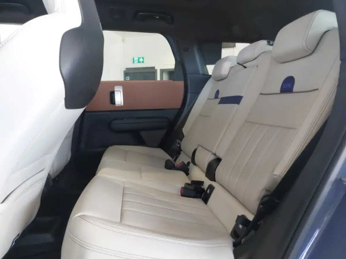 2024-mini-countryman-e-cooper-e-exclusive-big-11