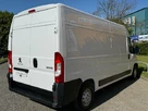 2022-peugeot-boxer-22-bluehdi-professional-335-l3-h2-panel-small-6