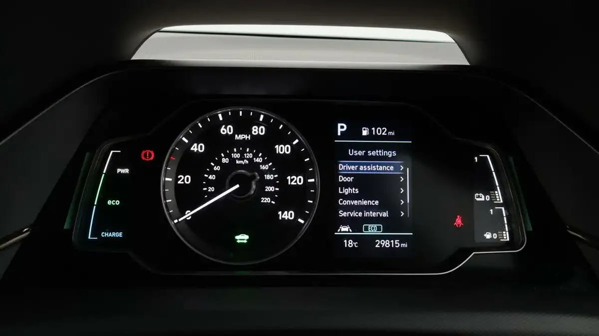 2020-hyundai-ioniq-16-gdi-se-connect-hybrid-big-10