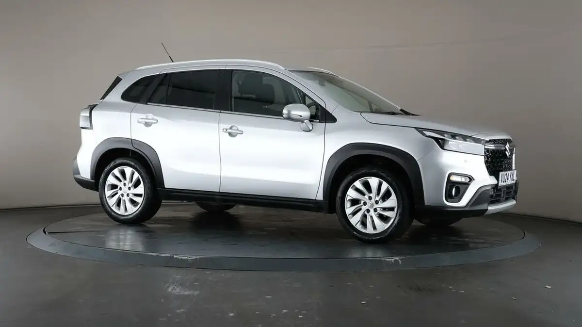 2024-suzuki-s-cross-14-boosterjet-motion-big-45