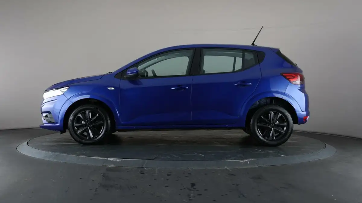 2022-dacia-sandero-10-tce-comfort-90bhp-big-4