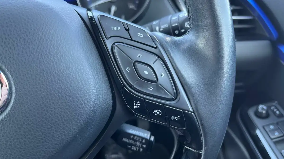 2017-toyota-c-hr-18-vvt-i-dynamic-big-46