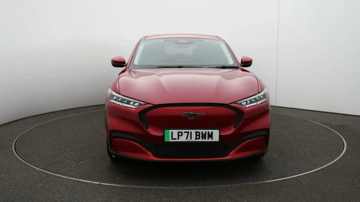 2022-ford-mustang-mach-e-e-standard-range-big-30