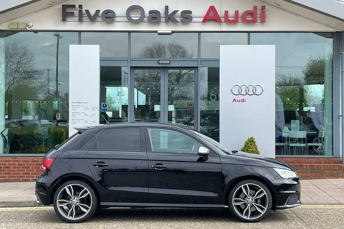 2017-audi-a1-20-tfsi-s1-competition-sportback-5d-big-1