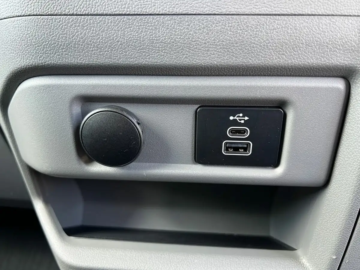 2025-ford-transit-custom-25t-320-l1h1-sport-phev-232pseu6e-panel-van-big-26