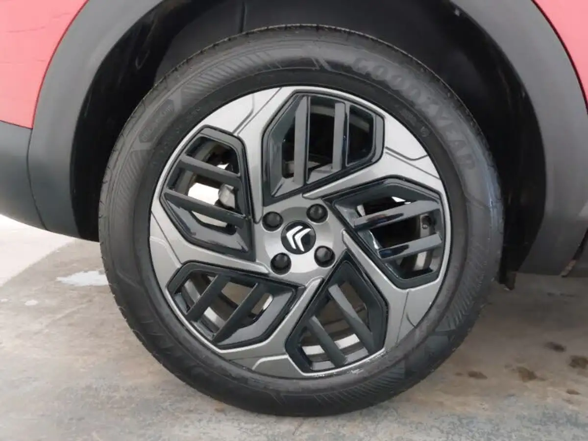 2023-citroen-c4-12-puretech-sense-big-11