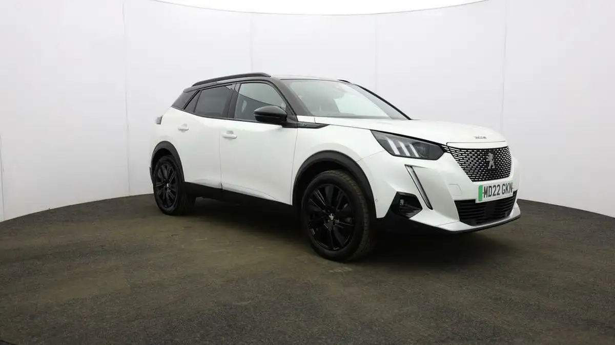 2022-peugeot-2008-suv-e-gt-premium-big-40
