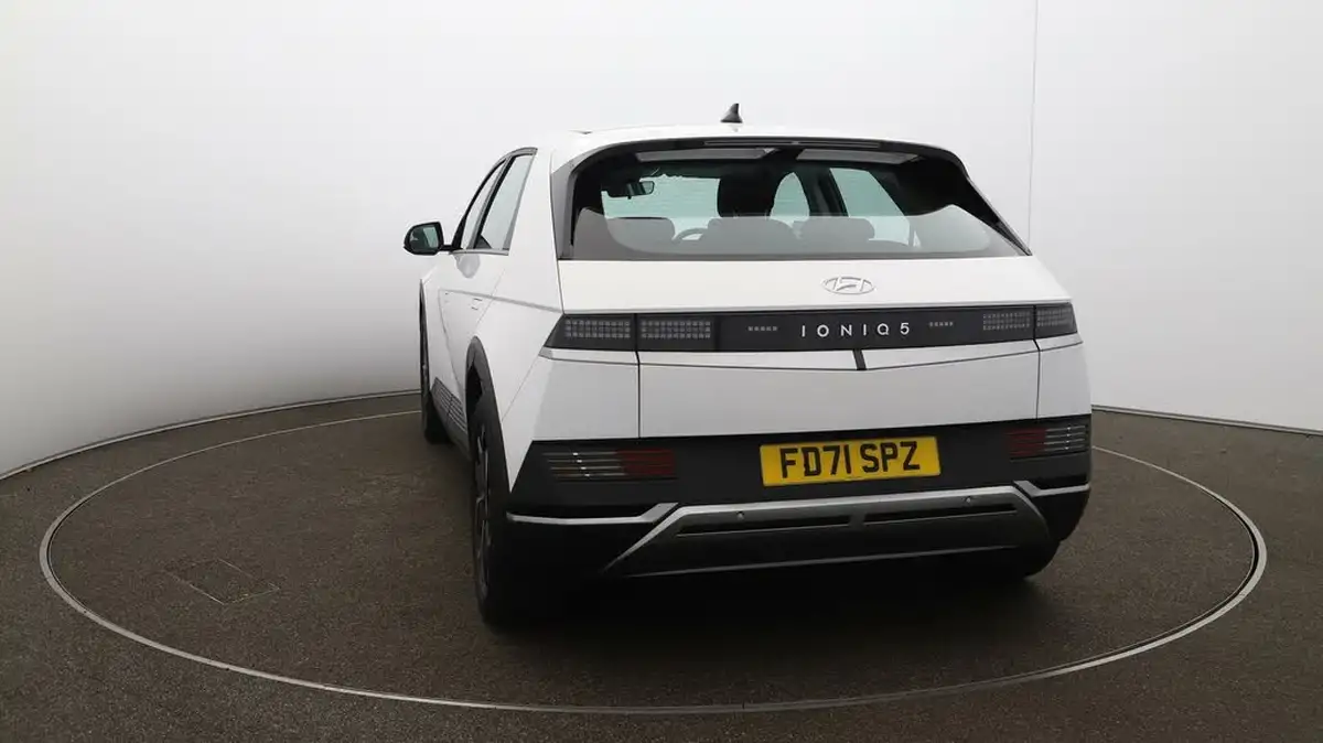 2022-hyundai-ioniq-5-e-se-connect-big-50