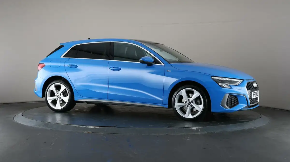 2021-audi-a3-14-40-tfsi-e-s-line-big-50