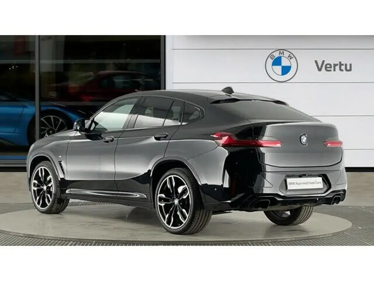 2022-bmw-x4-30td-m40d-big-1