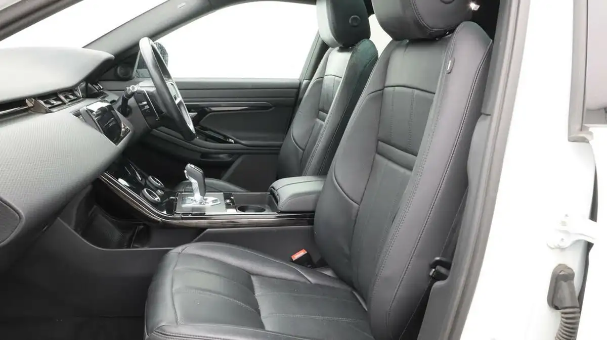 2021-land-rover-range-rover-evoque-15-p300e-r-dynamic-s-big-14