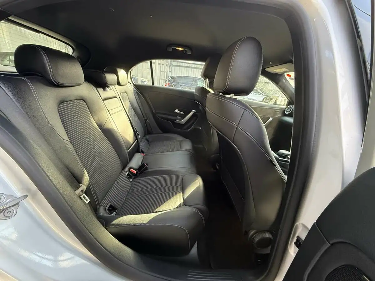 2018-mercedes-benz-a-class-15d-a180d-sport-116ps-premiumss-hatchback-5d-7g-dct-big-33
