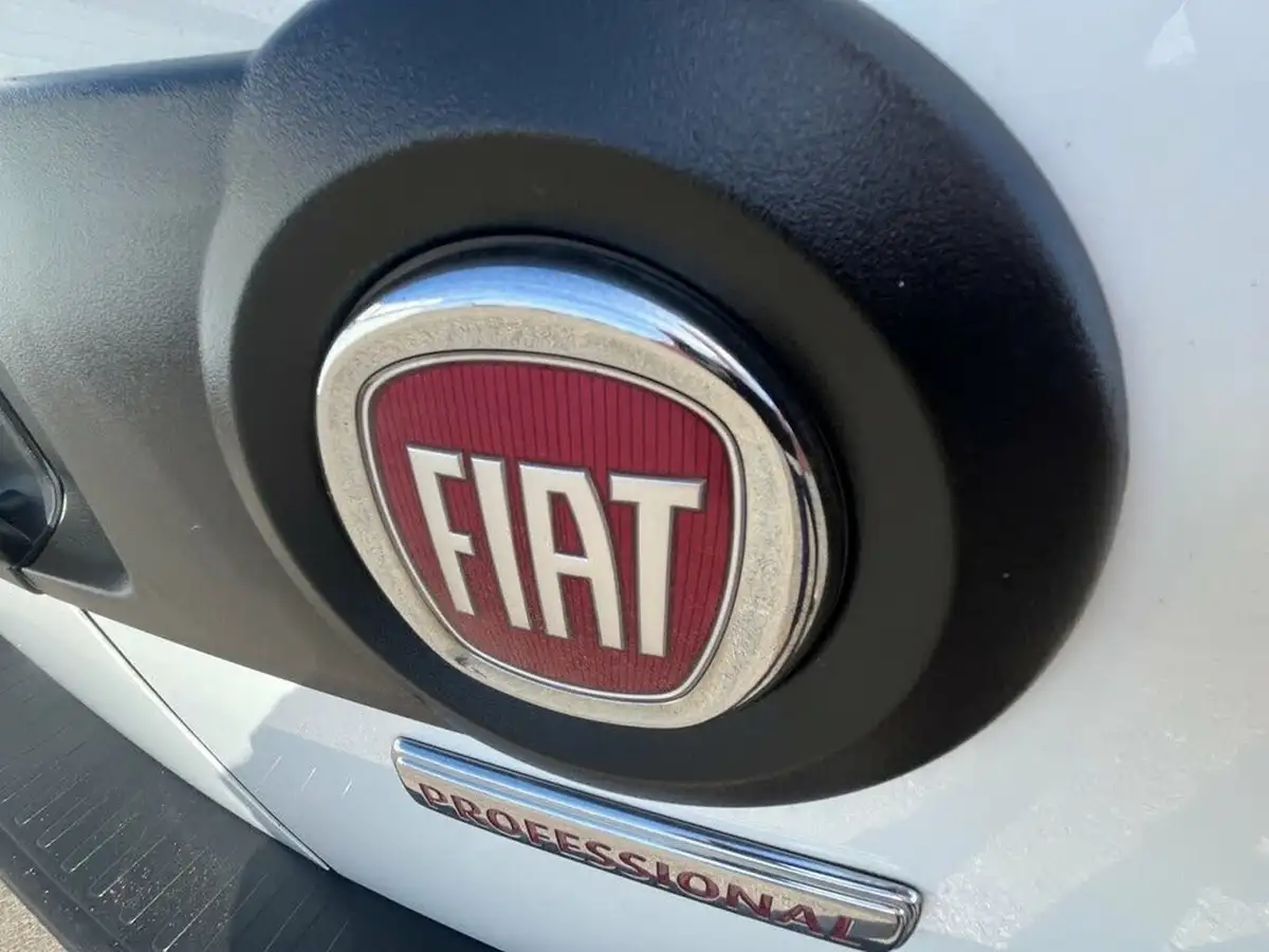2021-fiat-doblo-cargo-16td-l2h1-maxi-tecnico-120bhpeu6dt-panel-van-big-33
