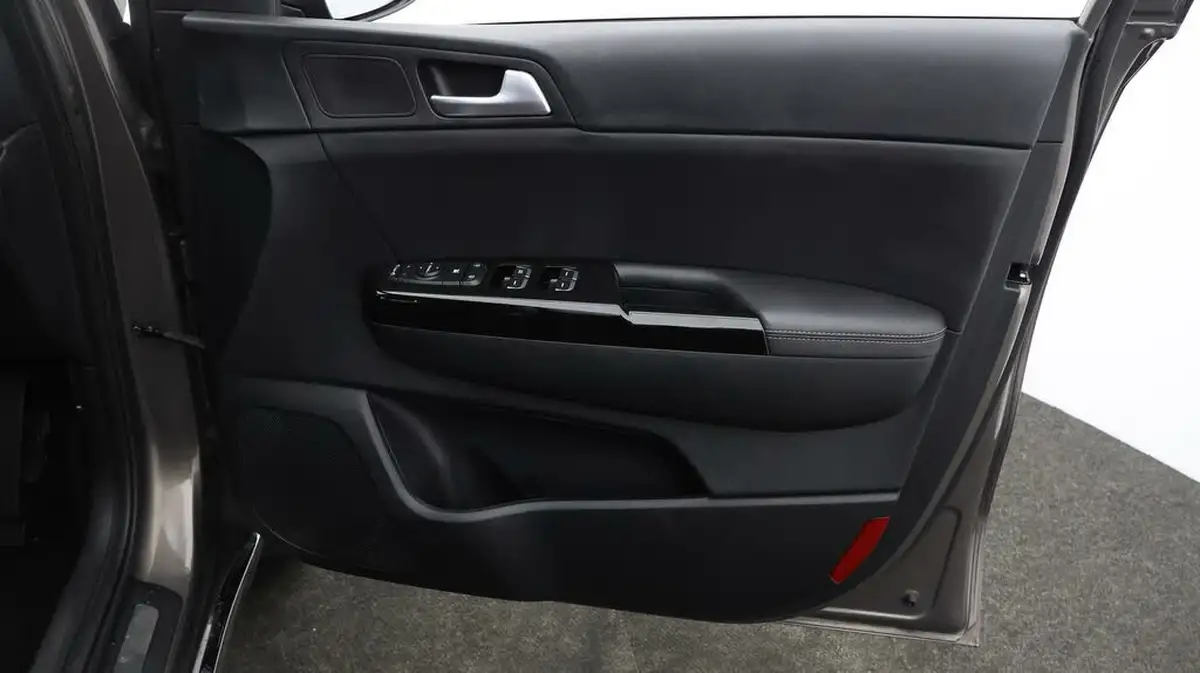 2021-kia-sportage-16crdi-3-48v-big-14