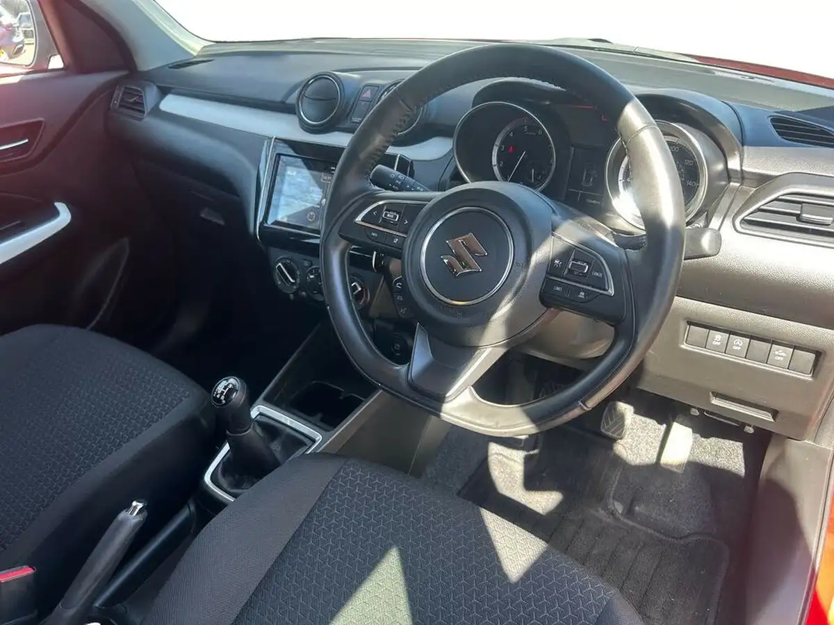 2022-suzuki-swift-12-dualjet-sz-l-big-14