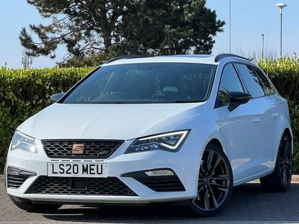 2020-seat-leon-20-tsi-cupra-300-4drive-ss-estate-big-0