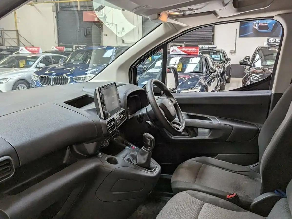 2020-citroen-berlingo-16bluehdi-650-enterprise-big-14
