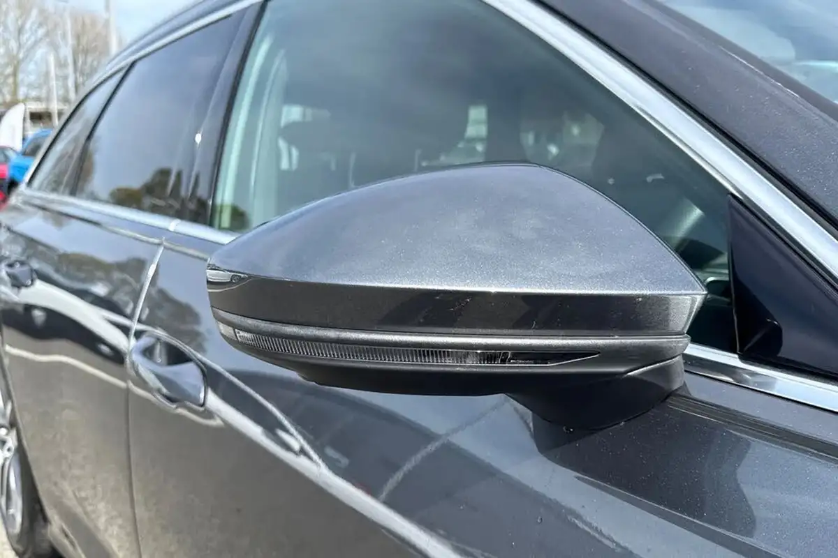 2022-audi-a6-avant-20-40-tdi-s-line-quattro-big-27