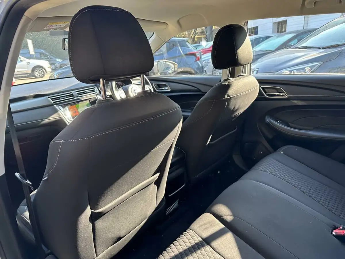 2021-mg-mg5-e-excite-ev-big-24