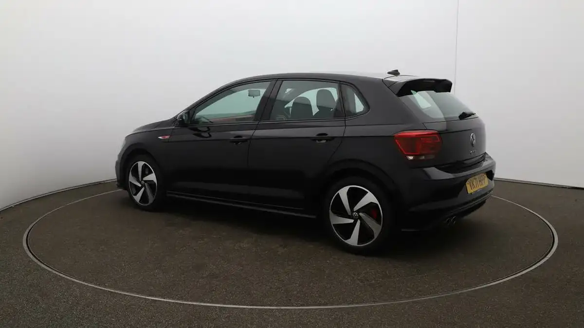 2021-volkswagen-polo-20-tsi-gti-big-28