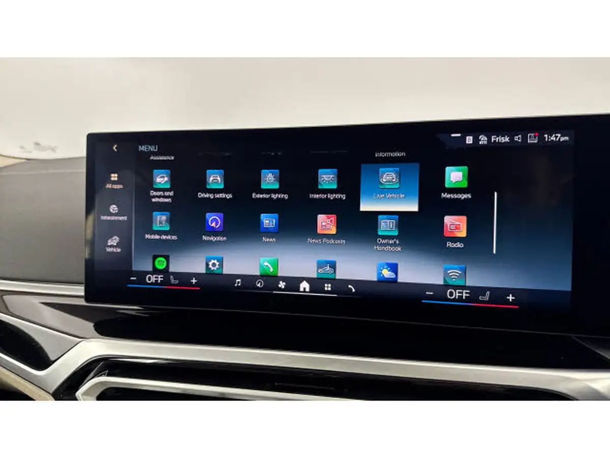 2024-bmw-i4-e-edrive35-sport-big-42