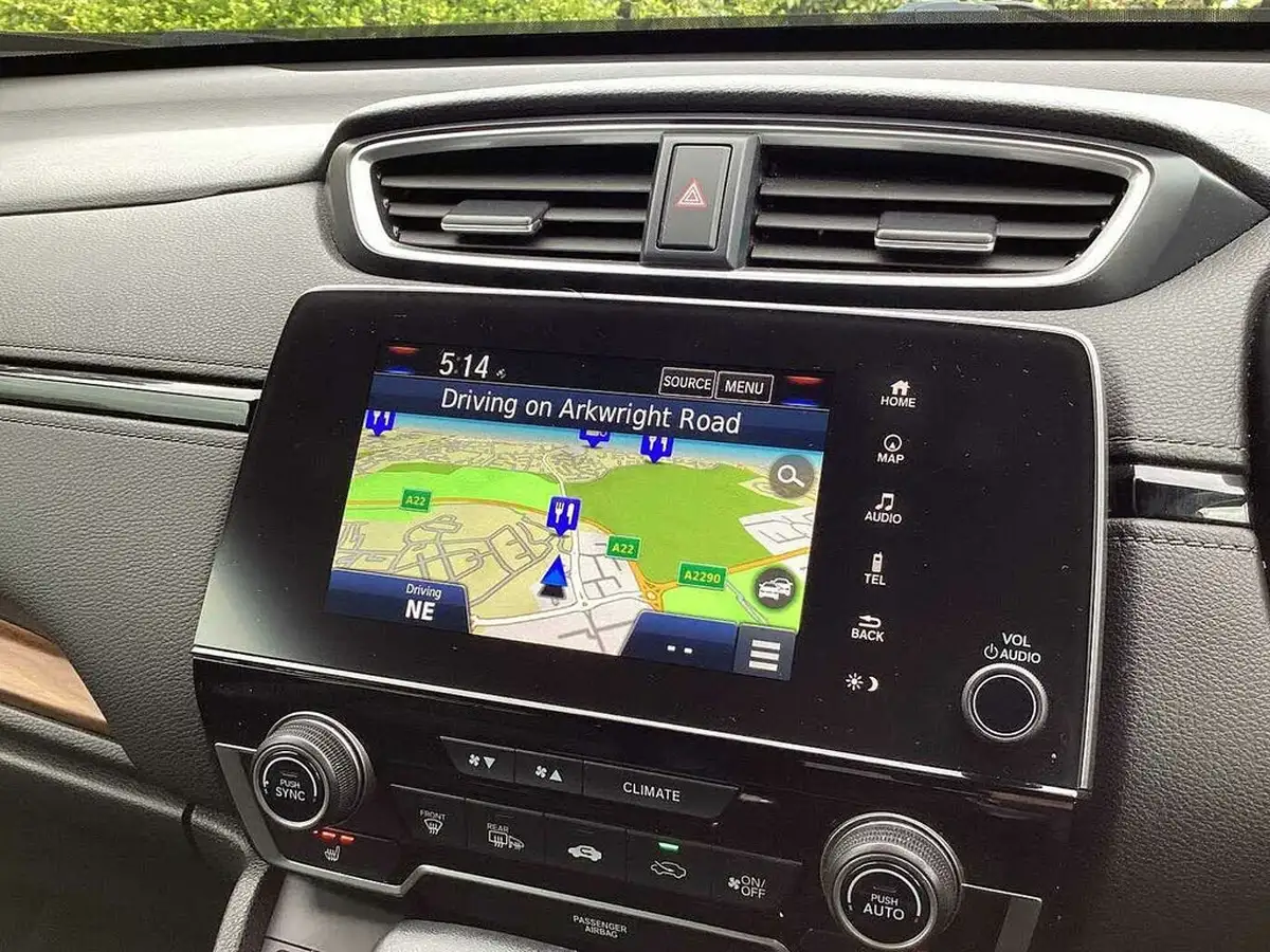 2019-honda-cr-v-15-vtec-turbo-sr-193ps-cvt-big-39