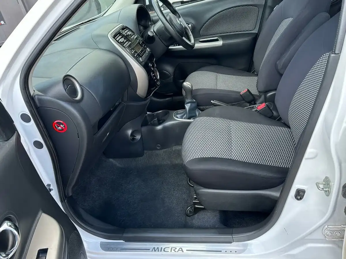 2014-nissan-micra-12-acenta-80ps-big-33
