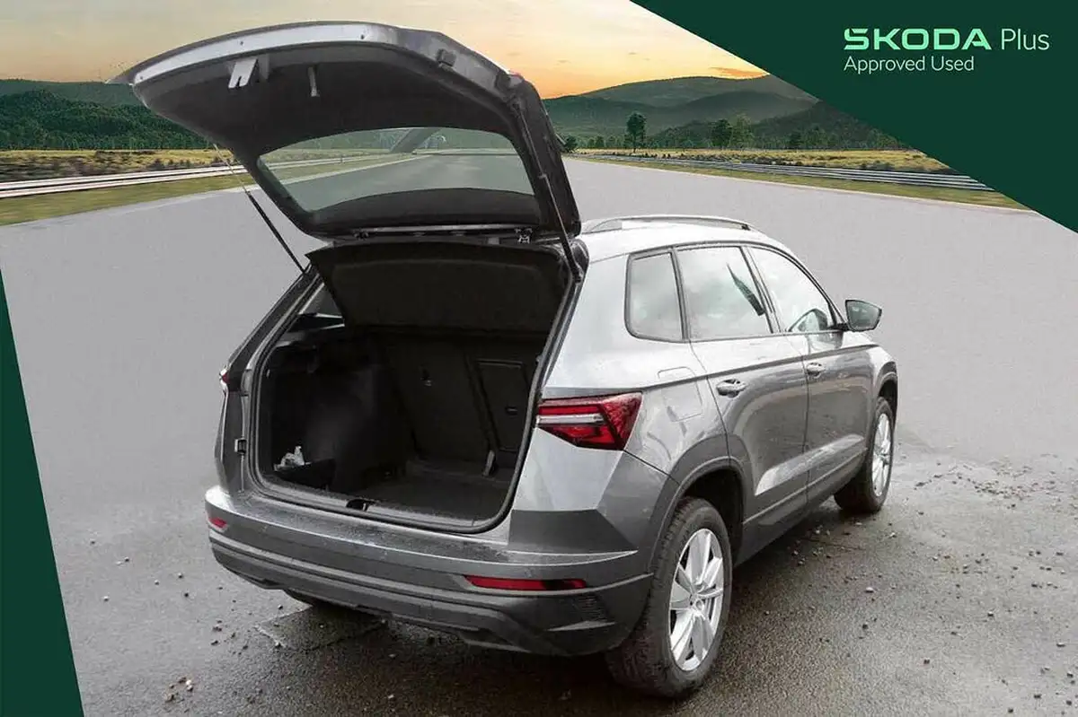 2024-skoda-karoq-10-tsi-se-drive-116ps-big-12