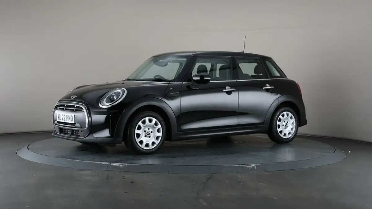 2022-mini-cooper-15-one-classic-5d-big-32