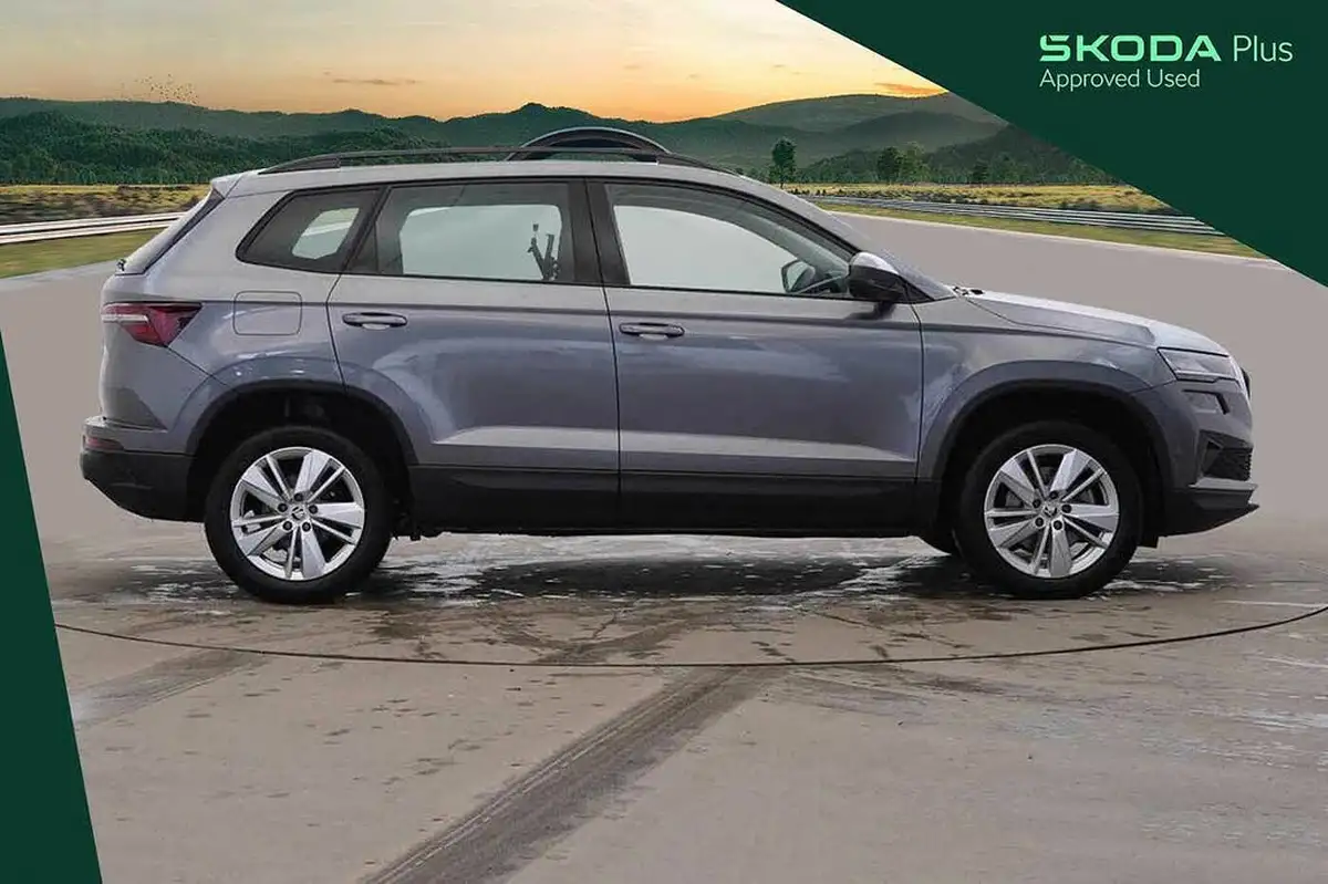 2024-skoda-karoq-15-tsi-se-drive-dsg-big-3