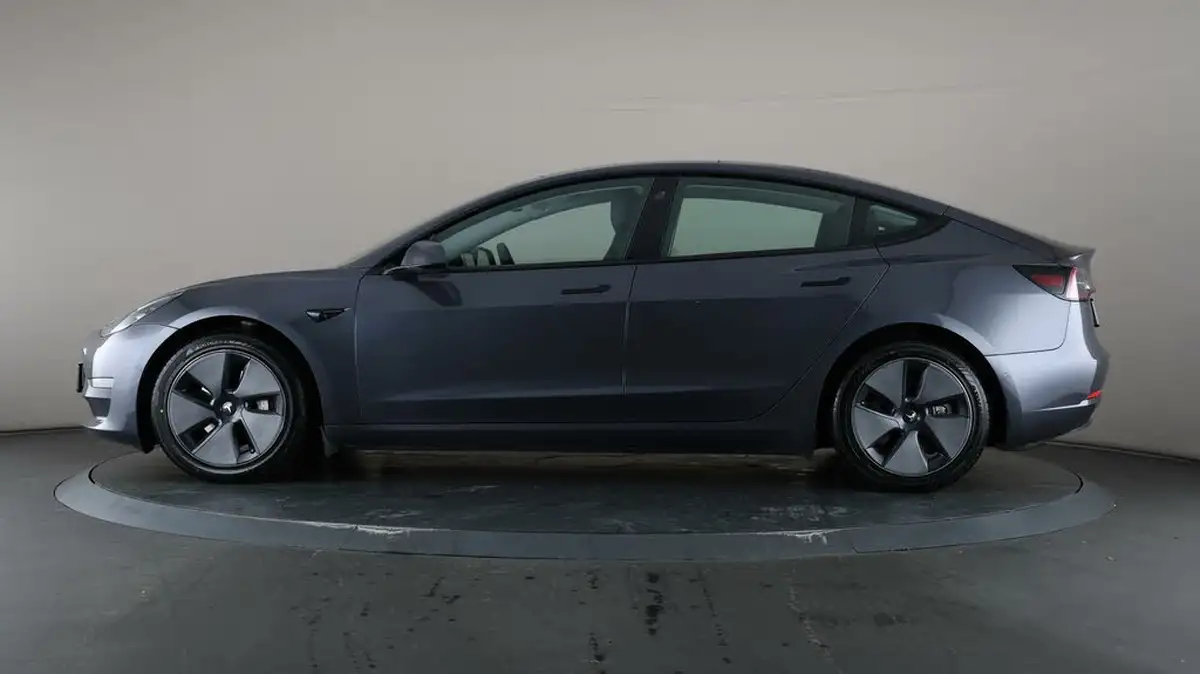 2021-tesla-model-3-e-long-range-4x4-big-4