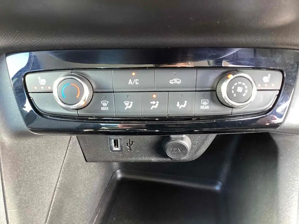 2019-vauxhall-corsa-12-turbo-se-nav-premium-auto-big-6
