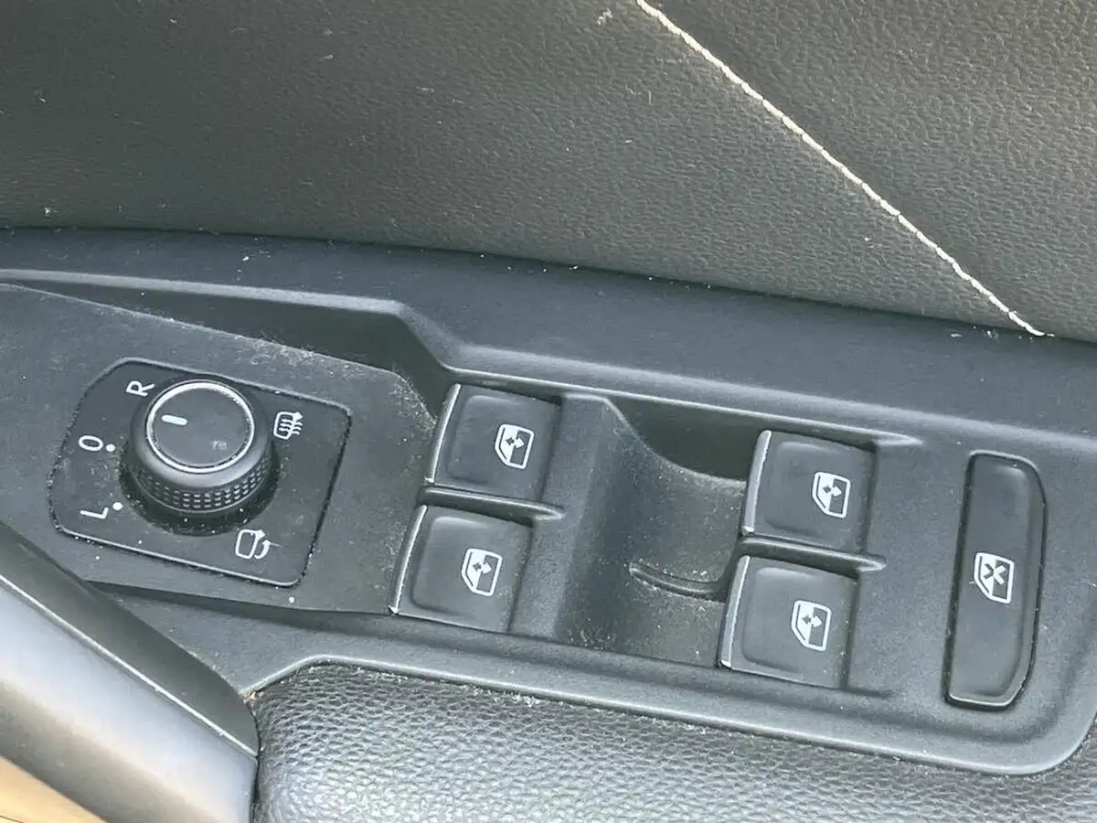 2020-volkswagen-tiguan-20-tsi-sel-190ps-big-17