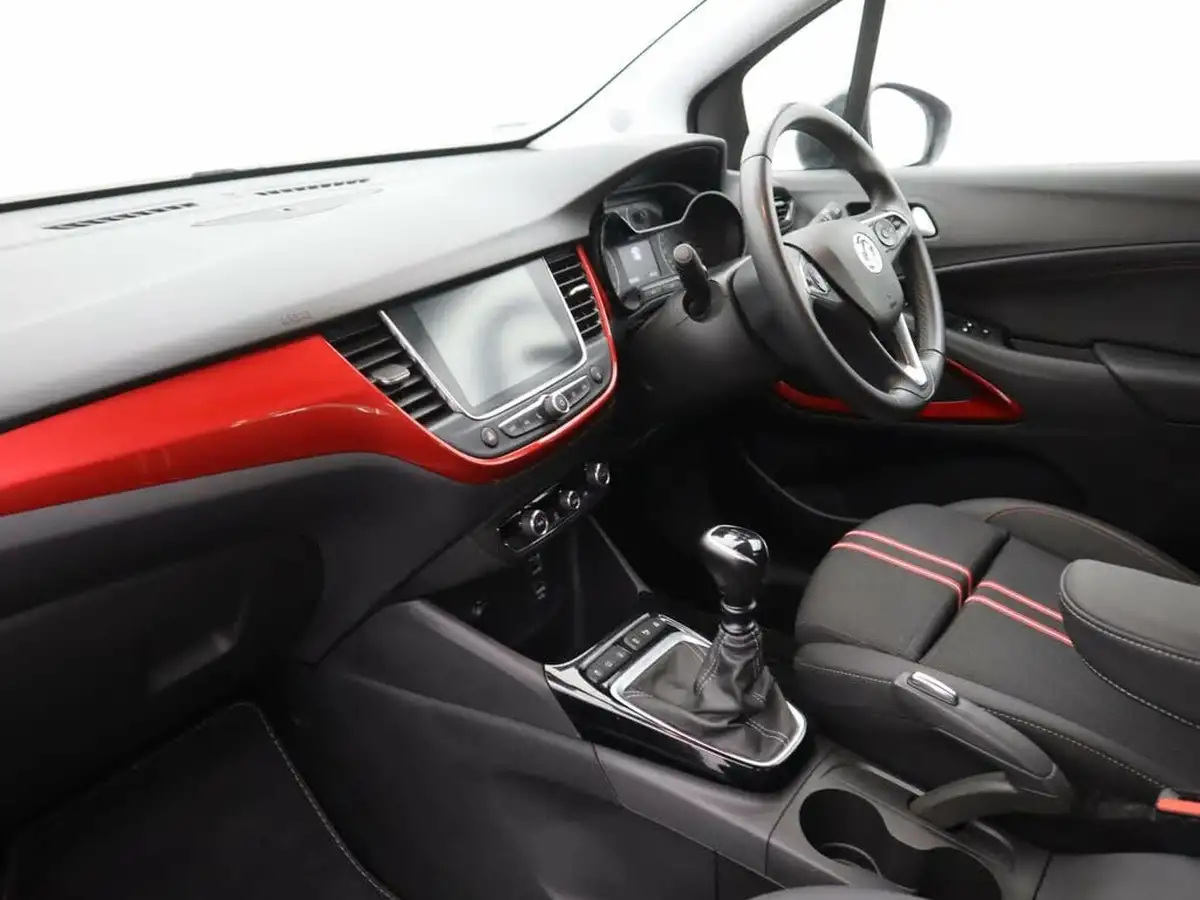 2022-vauxhall-crossland-12-gs-line-110ps-big-8