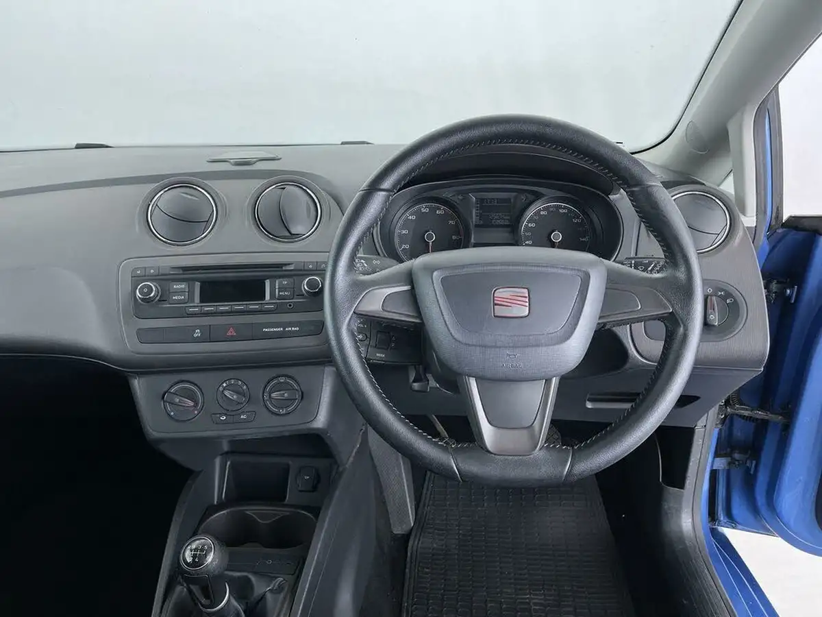 2014-seat-ibiza-14-toca-16v-85ps-sportcoupe-3d-big-21