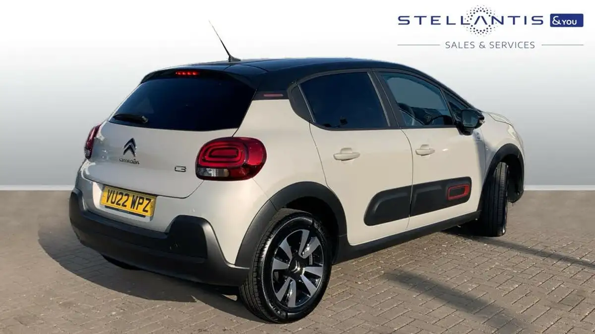 2022-citroen-c3-12-puretech-c-series-big-2