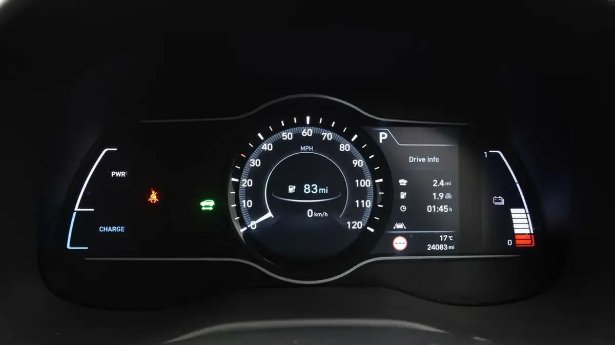 2021-hyundai-kona-e-premium-204ps-big-10