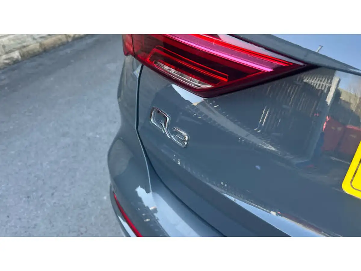 2021-audi-q3-15-35-tfsi-sport-codcomfort-sound-pack-station-wagon-big-44