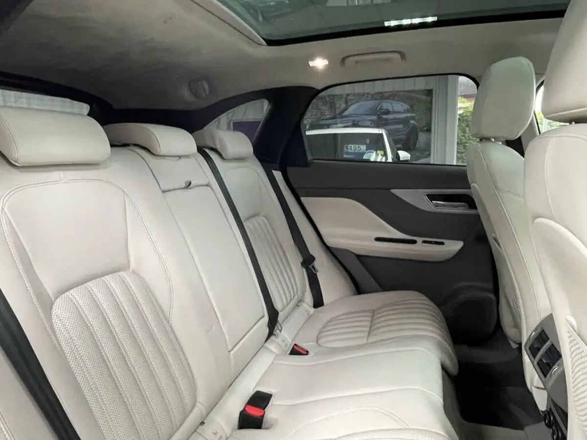 2020-jaguar-f-pace-20-i4d-portfolio-180ps-awd-auto-big-23