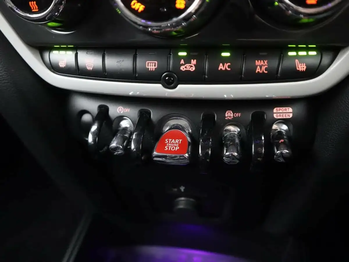 2018-mini-countryman-20-cooper-s-classic-ss-big-19